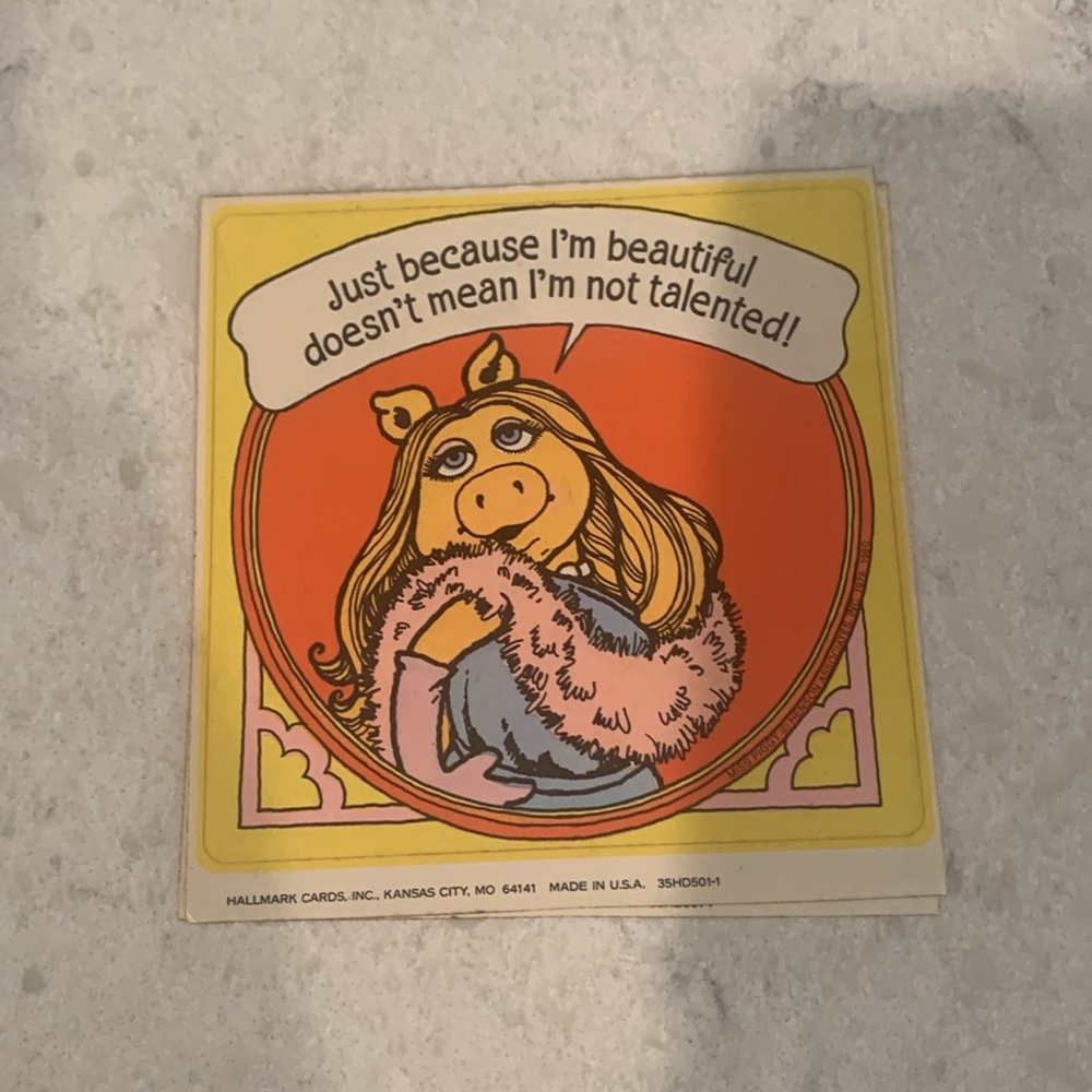 Miss Piggy variety of cards and stickers. Some envelope missing.